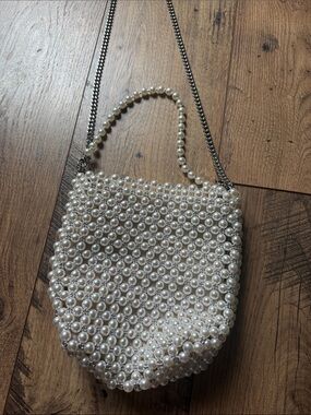 Zara Pearl Beaded Crossbody Bag Mini Purse Silver Chain Strap Wedding Bridal